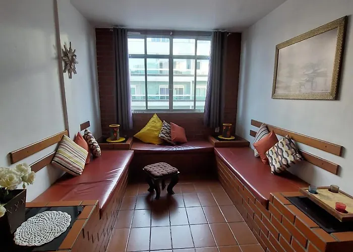 Apartamento Na Praia Do Forte - Cabo Frio/Rj